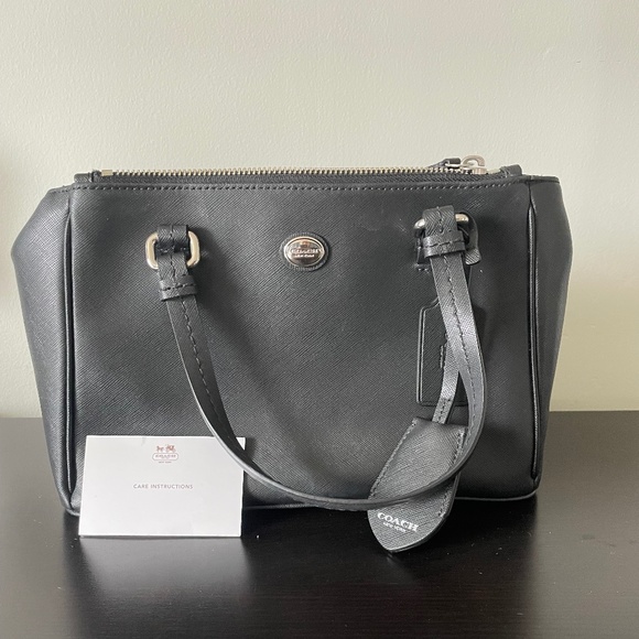 Coach black purse - Picture 1 of 7